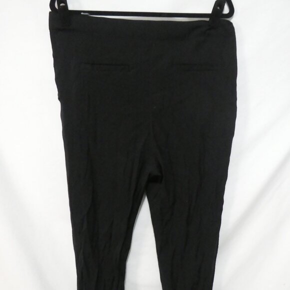 DIVIDED - H&M | size 8 | Versatile Black Tapered Pants | Drawstring Front - Picture 13 of 16